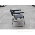 Chaise salon masculo Gubi